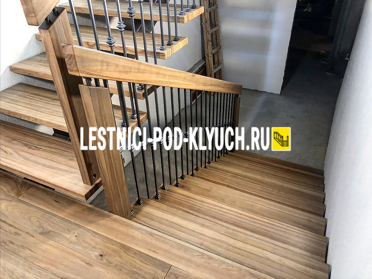 Принимаем звонки: пн-вс с 8:00 до 21:00 (+7 499 490-72-90). Электронная почта: info@lestnici-pod-klyuch.ru 