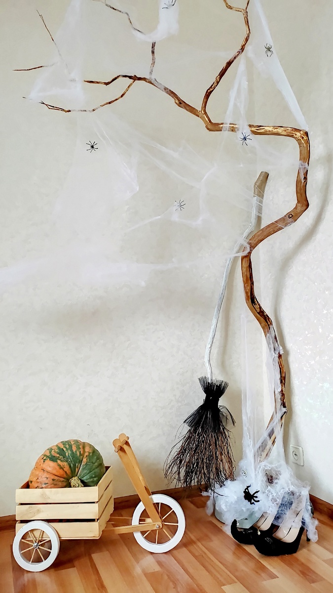 Оформление комнаты на Хеллоуин