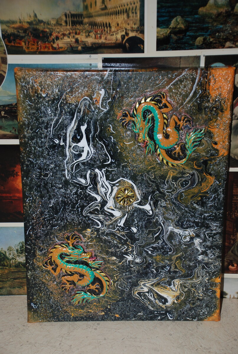 Вот это "произведение" я пафосно  обозвала "Танцем звёздных драконов". Оно уже не существует, но фото оставила на память.