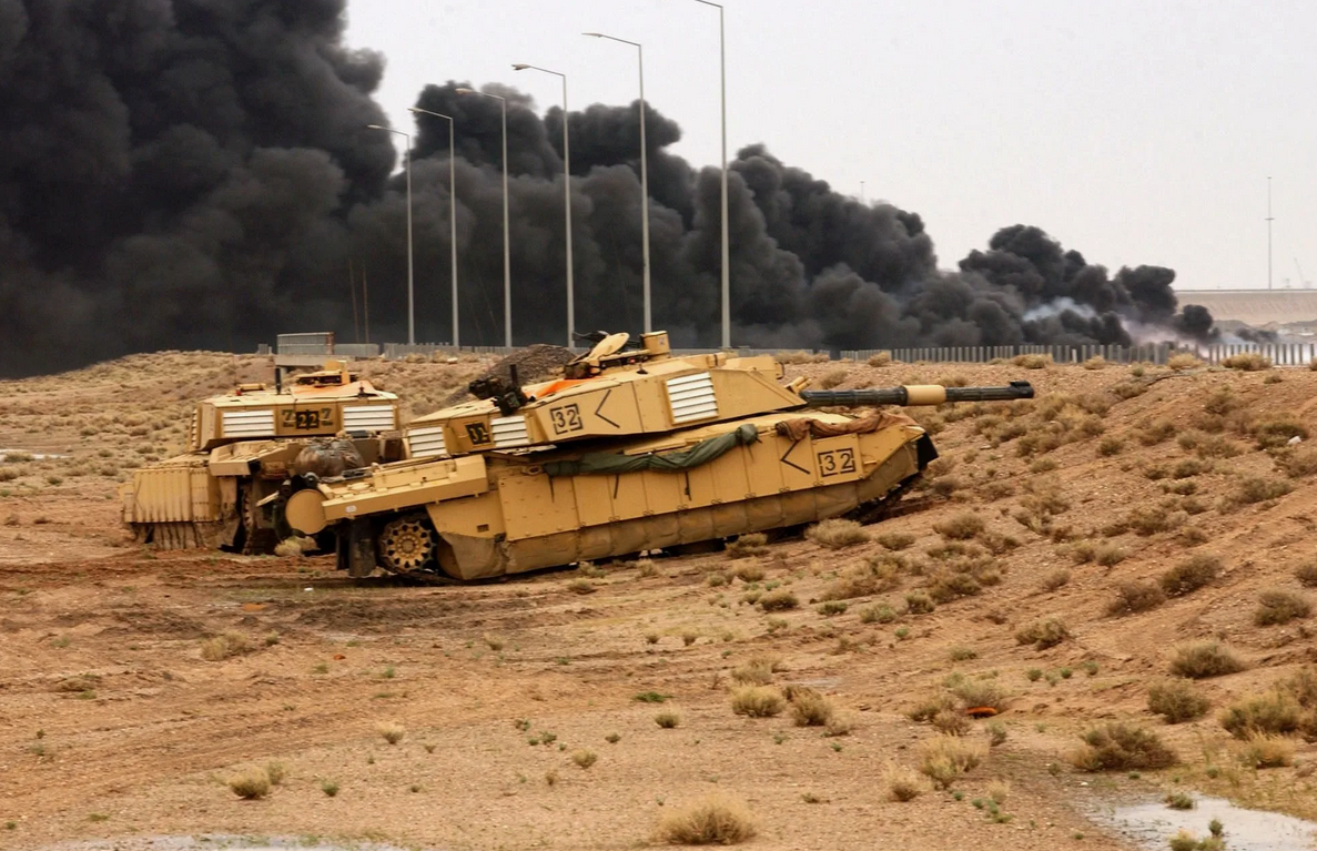 В иракской полупустыне "Челленджеры-2" проявили себя неплохо. Но с 2003 года многое изменилось. Фото ВВС