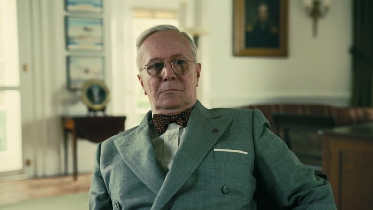    Кадр из фильма «Оппенгеймер»