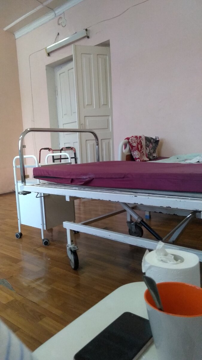 Вот такие матрасы. А были то тощие, старые, полосатые с времён войны наверное.