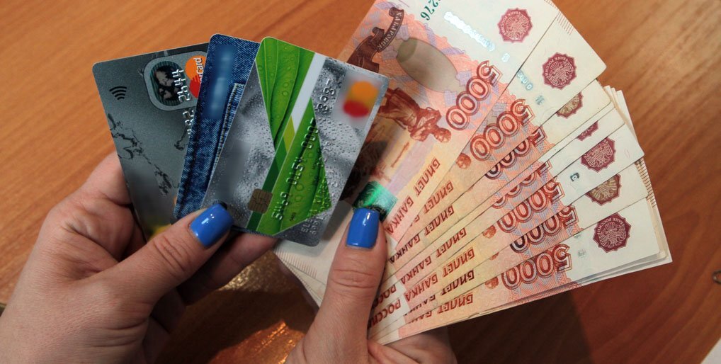 стопка денег. вояж 4 как заработать много денег. большие деньги 3. 1000000 рублей. большие деньги 3.