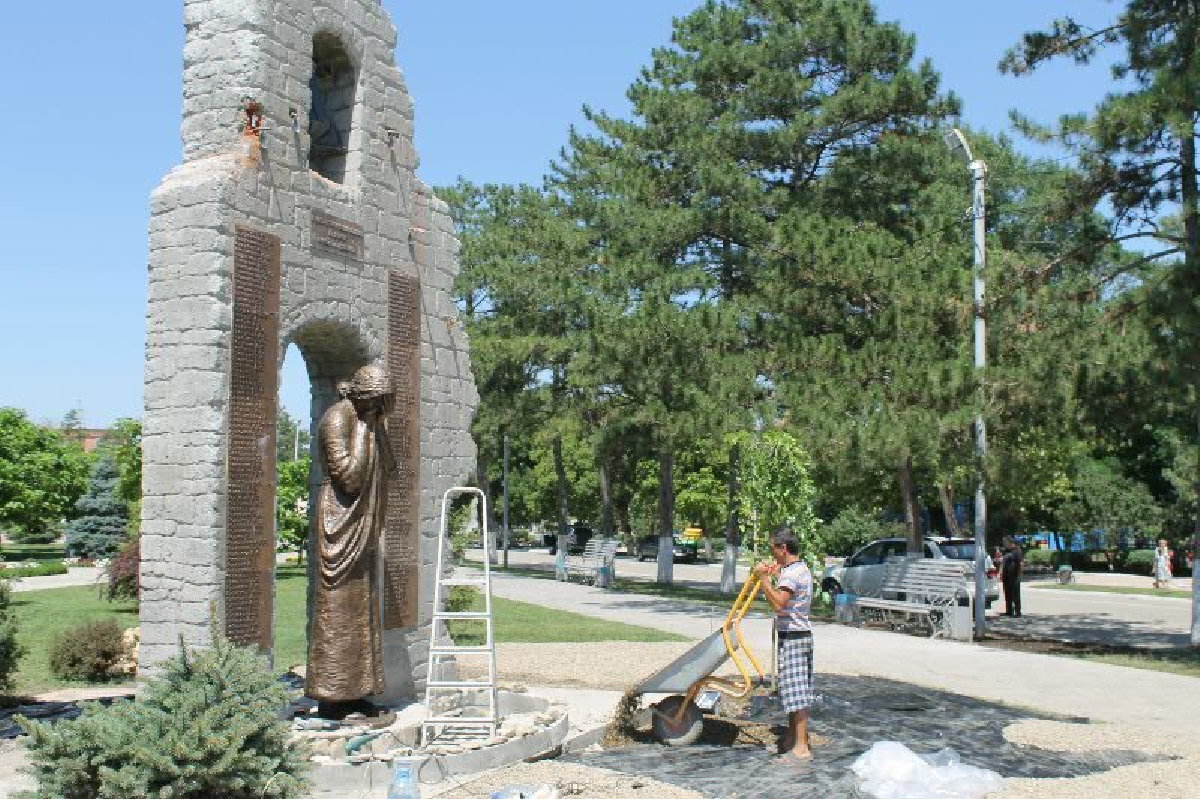 Город ушел под воду за час. Почему в Крымске погибли люди? История самого  страшного наводнения России | RuNews24.ru | Дзен