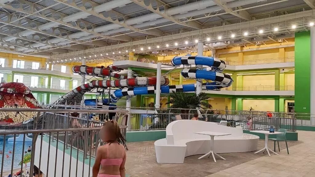     Глава СКР Александр Бастрыкин поручил проверить информацию о возможном травмировании посетителя в аквапарке «Океанис» в Нижнем Новгороде. Новость появилась в Telegram-канале федерального управления.