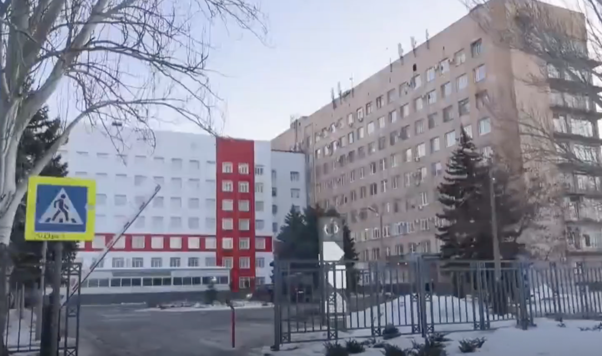 Больница имени Фишера. г. Волжский, Волгоградская область. Источник фото: Дзен.Видео 