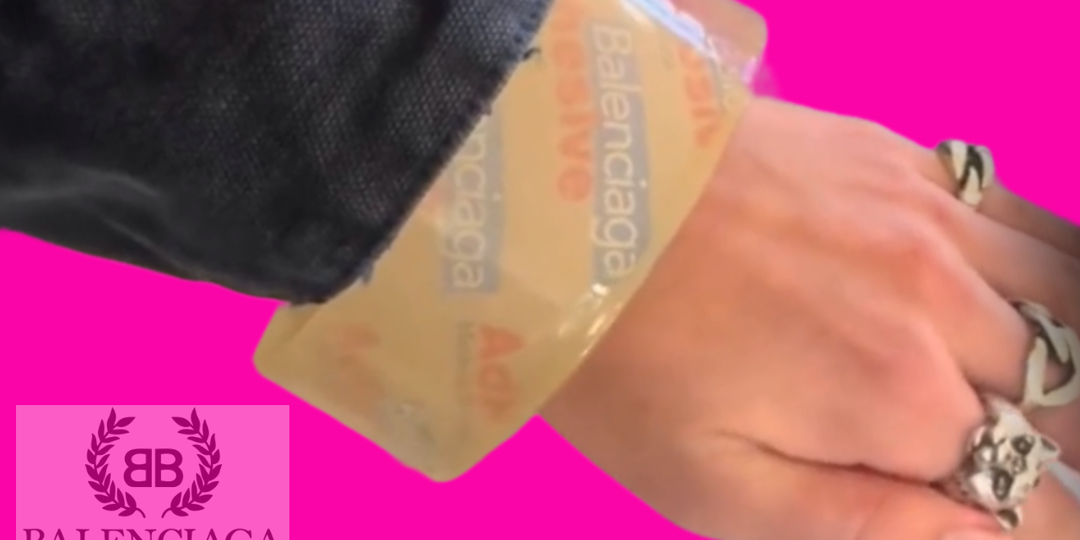 Европейская мода: рулон скотча за 300 тысяч рублей. Брендовый браслет сразил всех наповал на показе в Париже