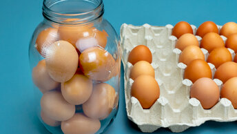 Вот как можно хранить яйца без холодильника 2 года!