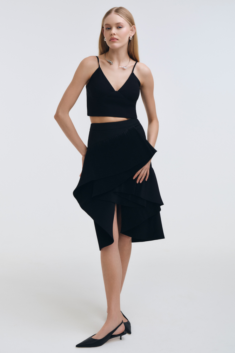    3D-цветы и перья: бренд «Снежная Королева» показал новую коллекцию (фото 3)