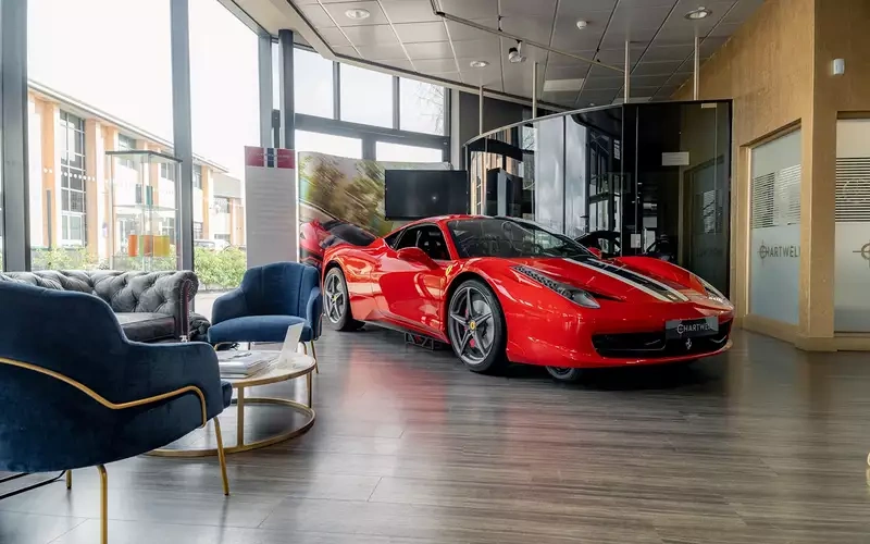    Симулятор на базе Ferrari 458 Italia