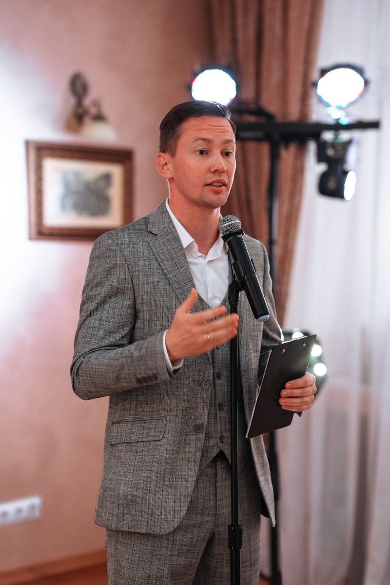 Роман Тищенко свадебный ведущий Ялта