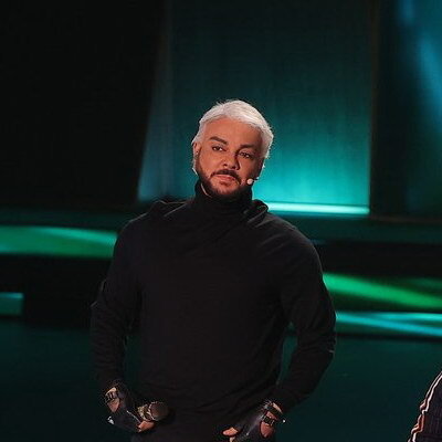     Филипп Киркоров высмеял свои извинения за «голую вечеринку»