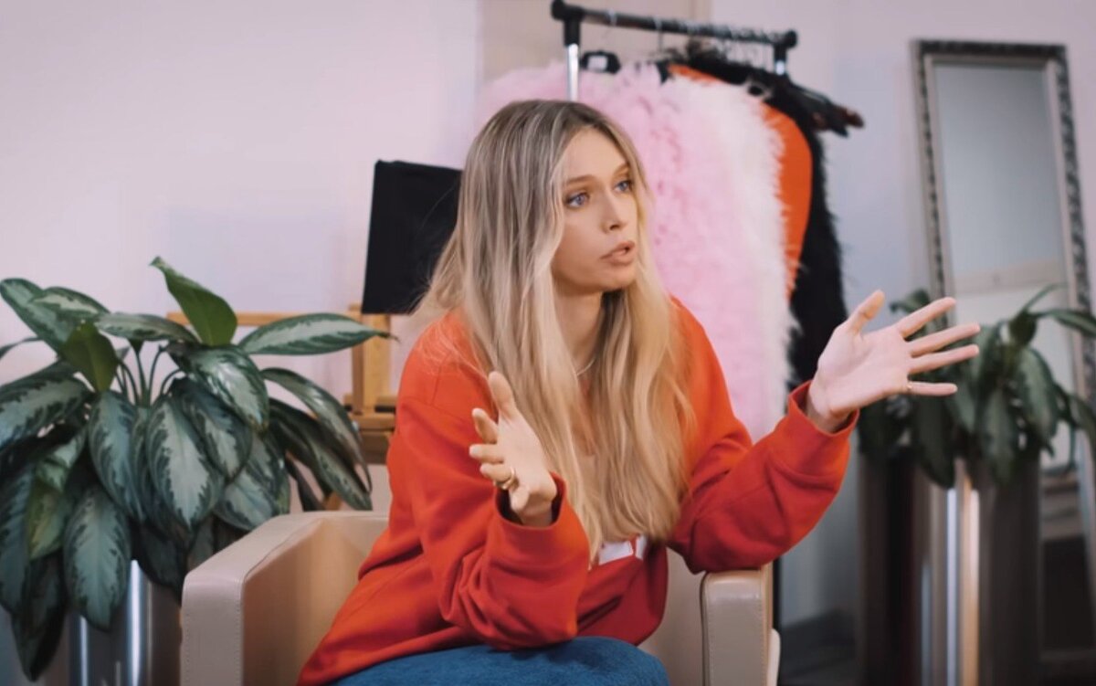 Фото: youtube.com/ канал Динары Сатжан