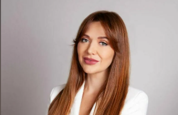        Лидия Кутузова