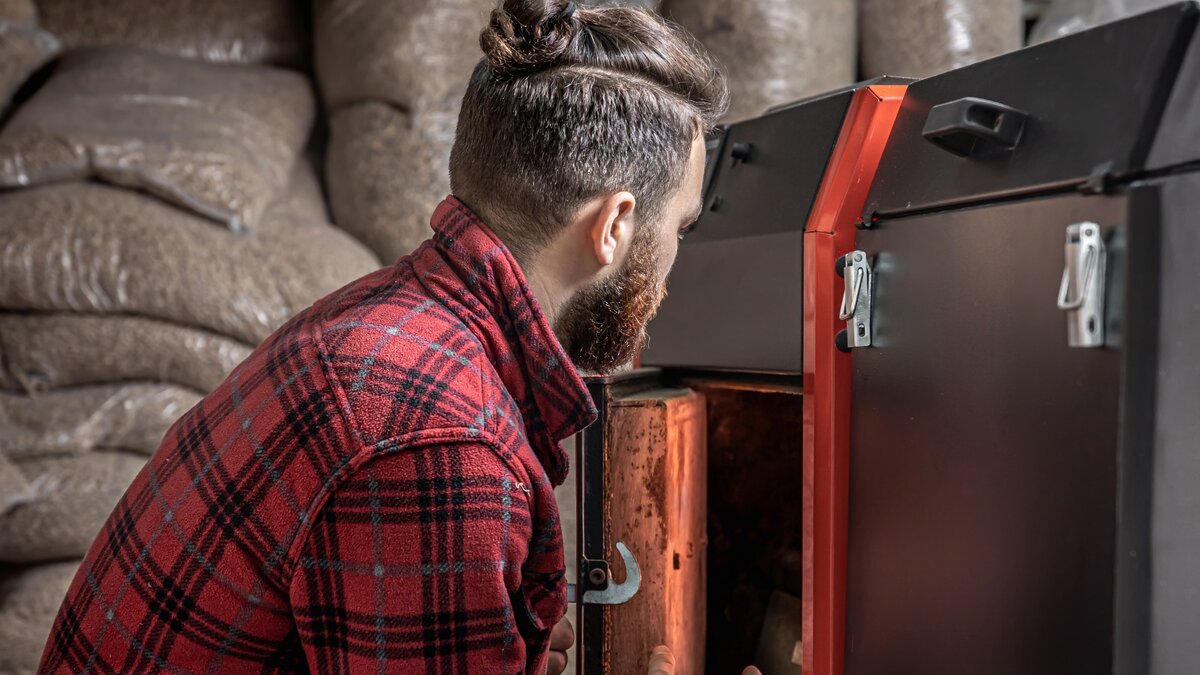 **Твёрдотопливный котёл 