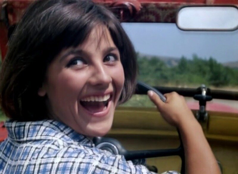 Кадр из советской комедии  «Кавказская пленница...»