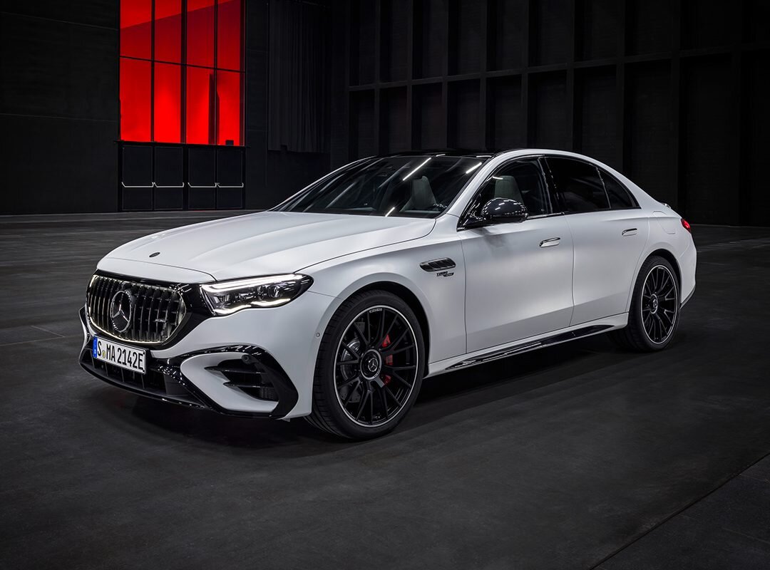 Mercedes-AMG E 53 HYBRID 4MATIC+ 