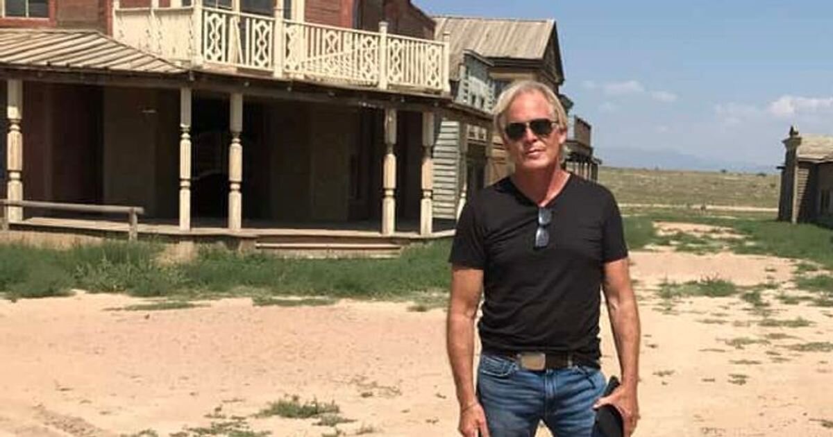  Дэвид Холлс