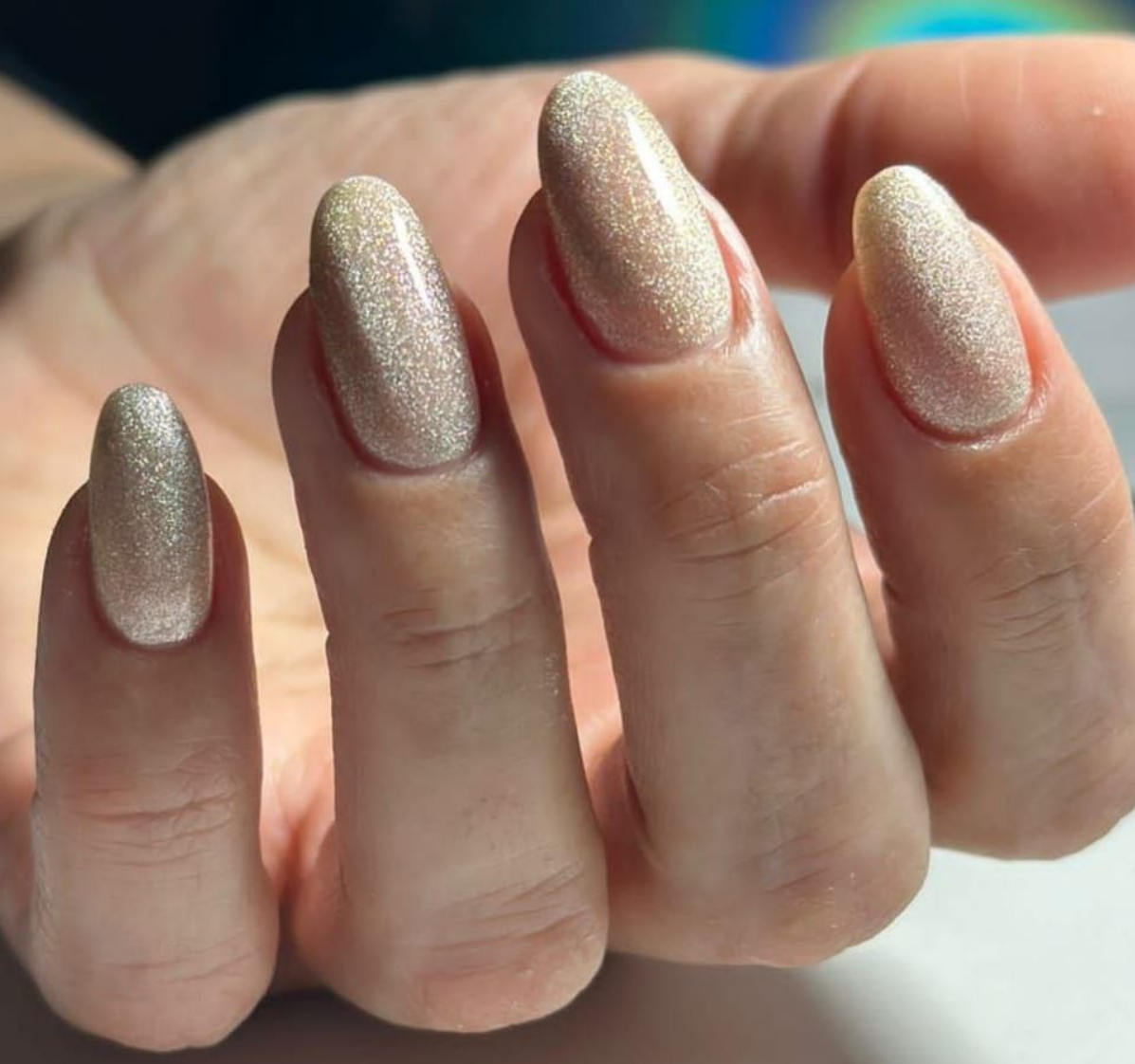 в чем преимущества шеллака