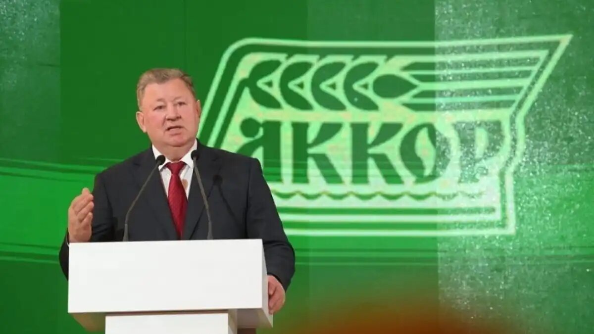 Фото:komitet-agro.duma.gov.ru Владимир Кашин на 35-м Съезде АККОР отметил высокий вклад малых форм хозяйствования в укрепление продбезопасности РФ