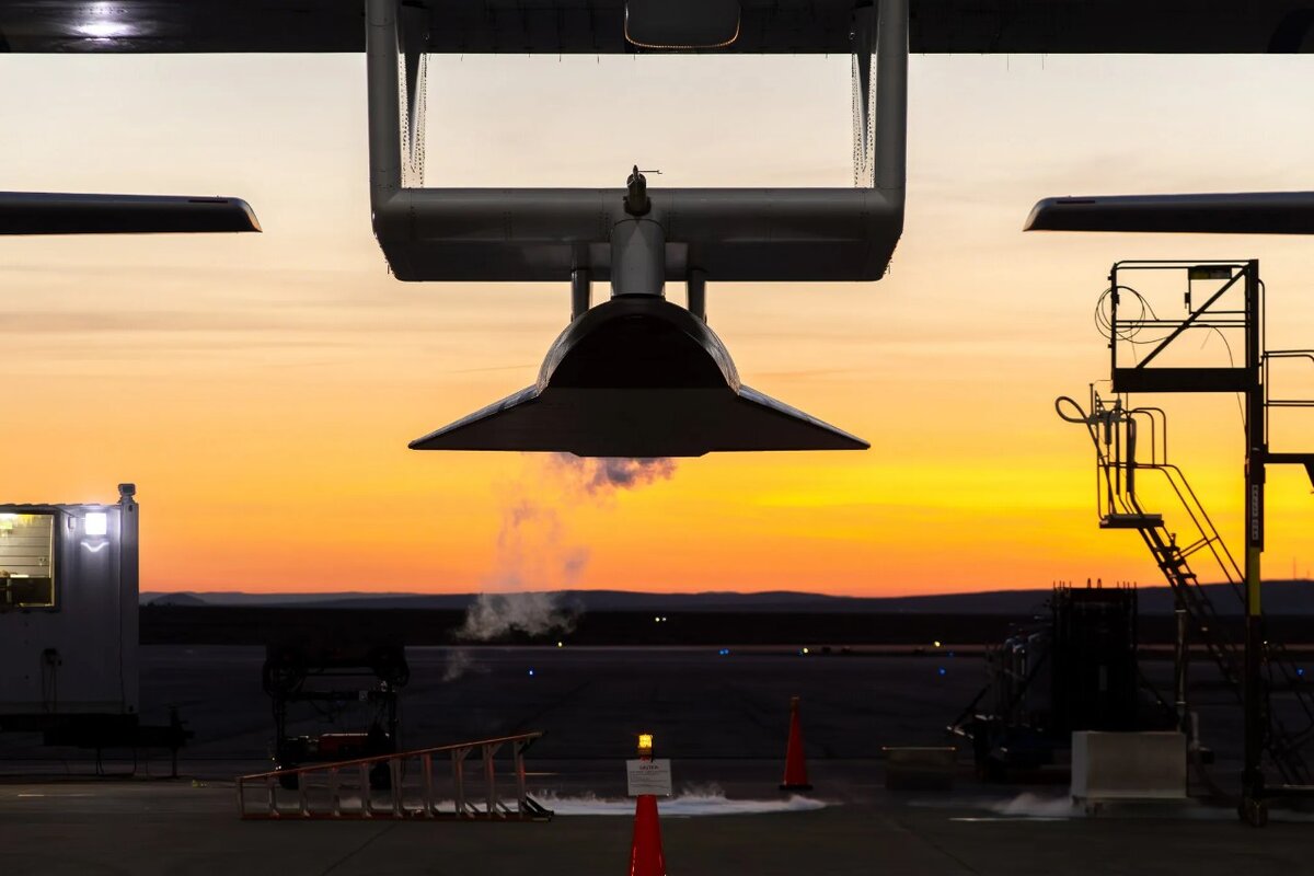 Talon-A1 Stratolaunch готовится к полёту. Источник: Ursa Major  📷
