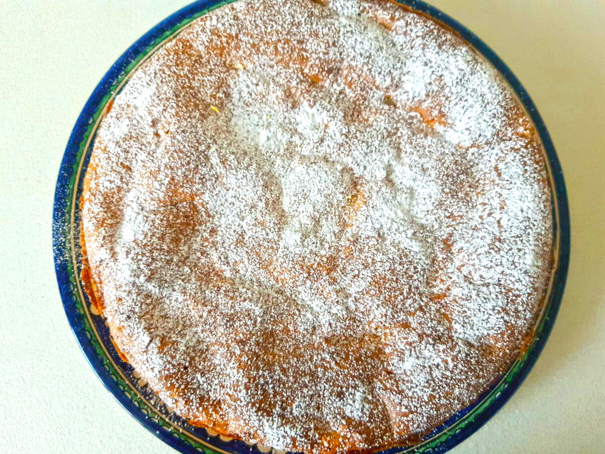 Готовую посыпала пудрой