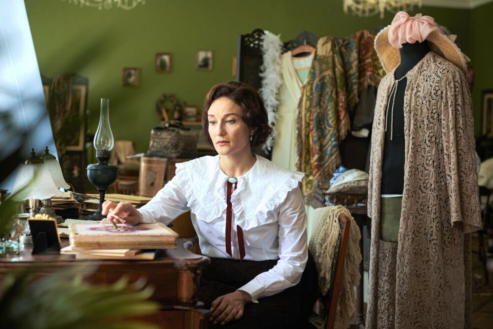 За съёмки в фильме про Фаину Раневскую Мариэтта получила награду.