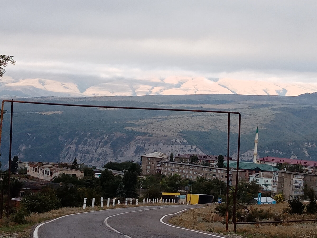 Вид на поселок Дубки