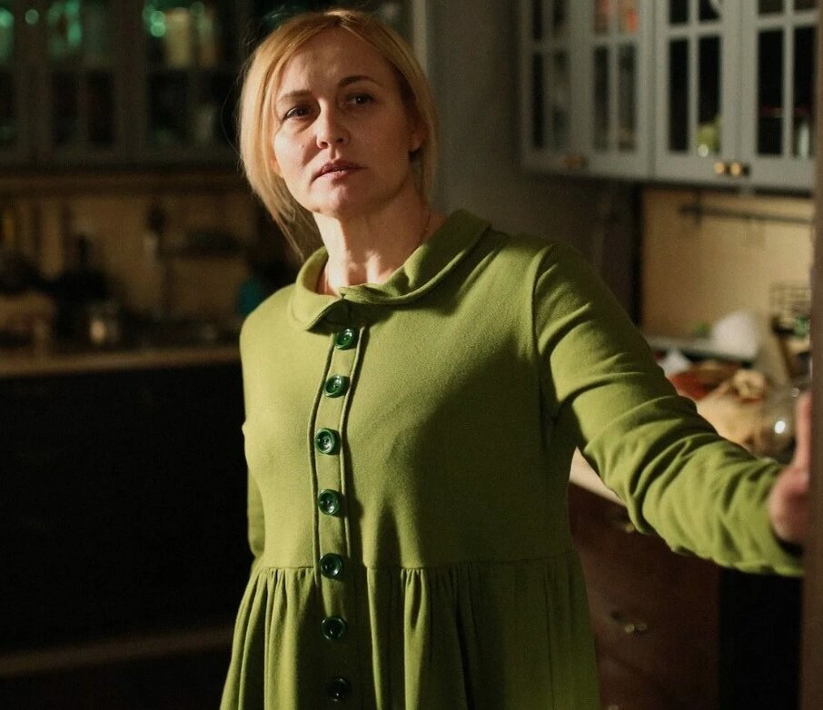 Актриса Елена Шевченко сыграла несколько ярких ролей в российском кино, а еще она запомнилась зрителю, как первая любовь и супруга актера Владимира Машкова.-4