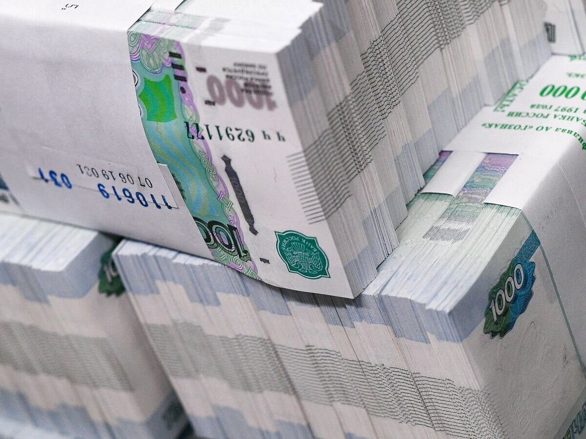    Пачки с банкнотами номиналом одна тысяча рублей© РИА Новости . Владимир Астапкович