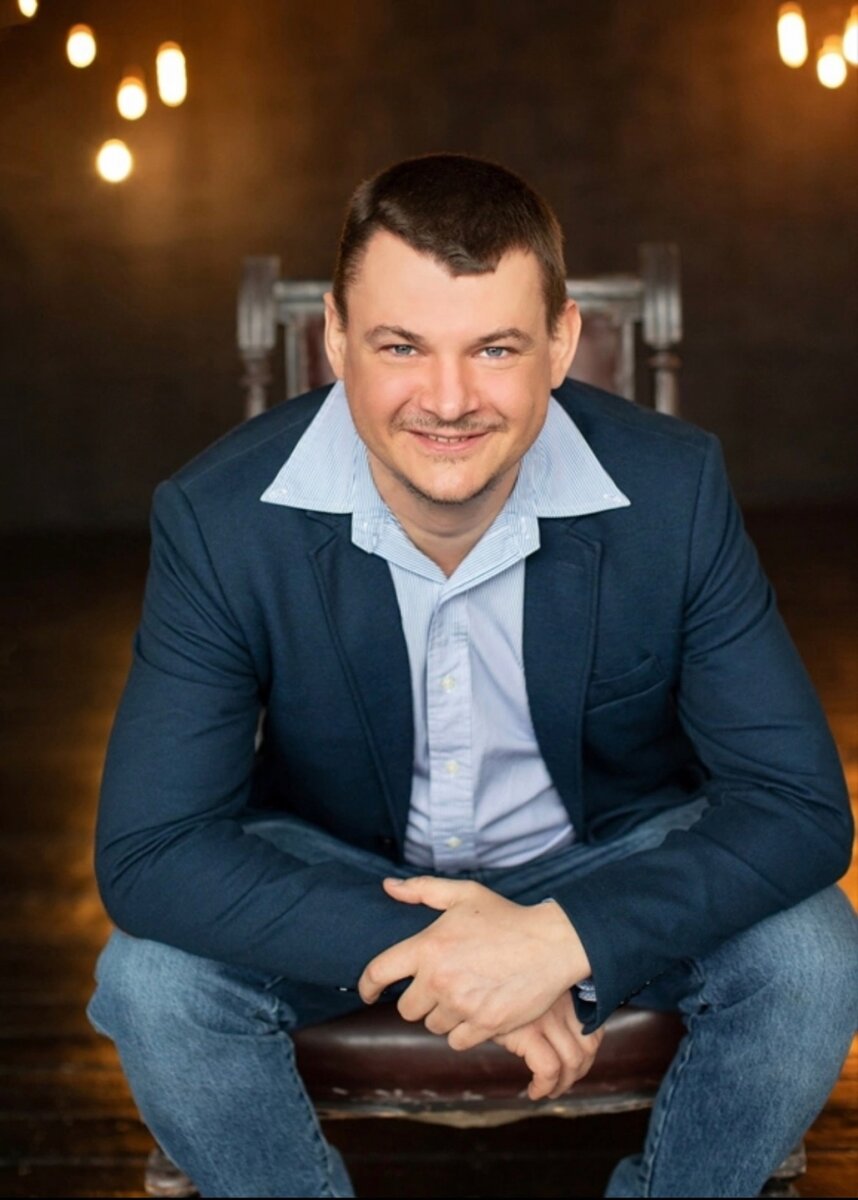    Семь лет назад Олег открыл в Пскове Академию тенниса. Фото со страницы Олега Киселева в соцсетях