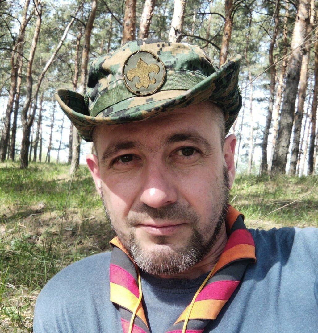 Надеюсь моя небритость не колет вам глаза:))