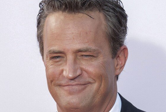    Мэттью Перри