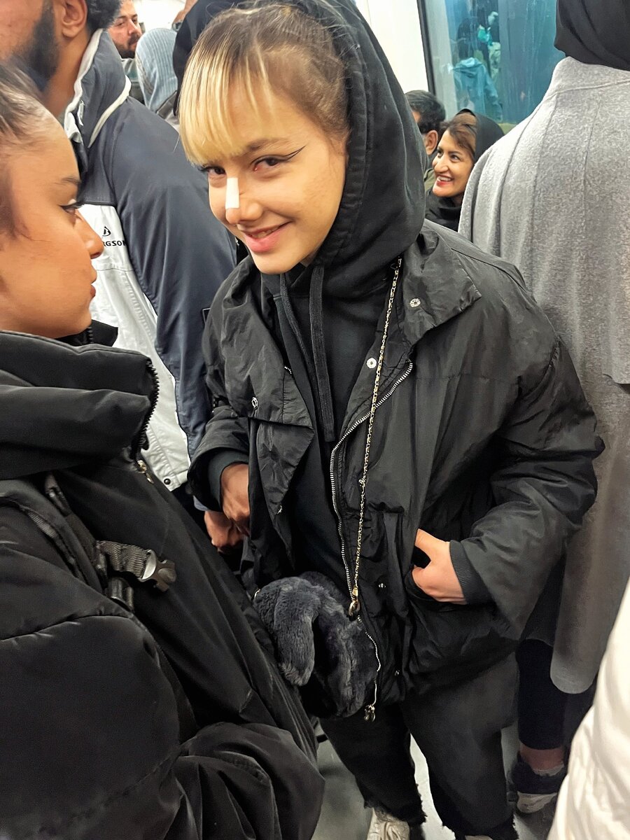 Зачем ИРАНКИ заклеивают себе НОСЫ? Об особенностях персидской моды ...