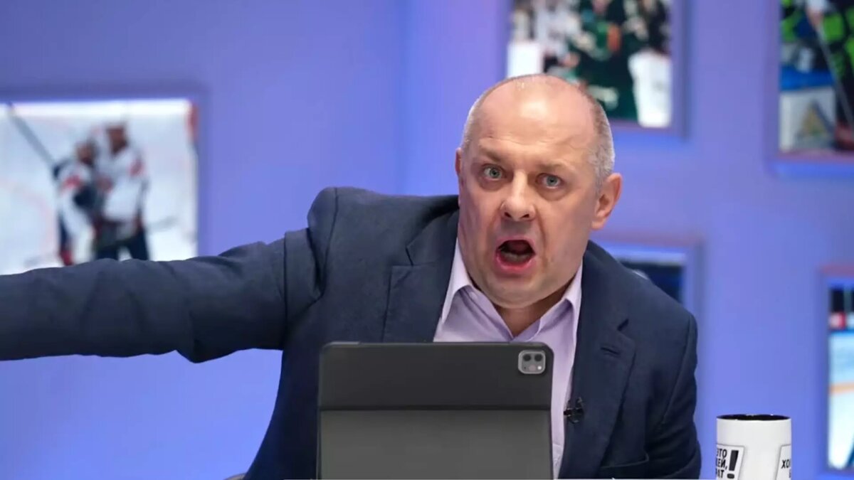     Журналист Алексей Шевченко прокомментировал идею о том, что главный тренер «Ак Барса» Зинэтула Билялетдинов останется на еще один сезон. В ходе YouTube-шоу «Это хоккей, брат!» он заявил, что напуган таким решением.