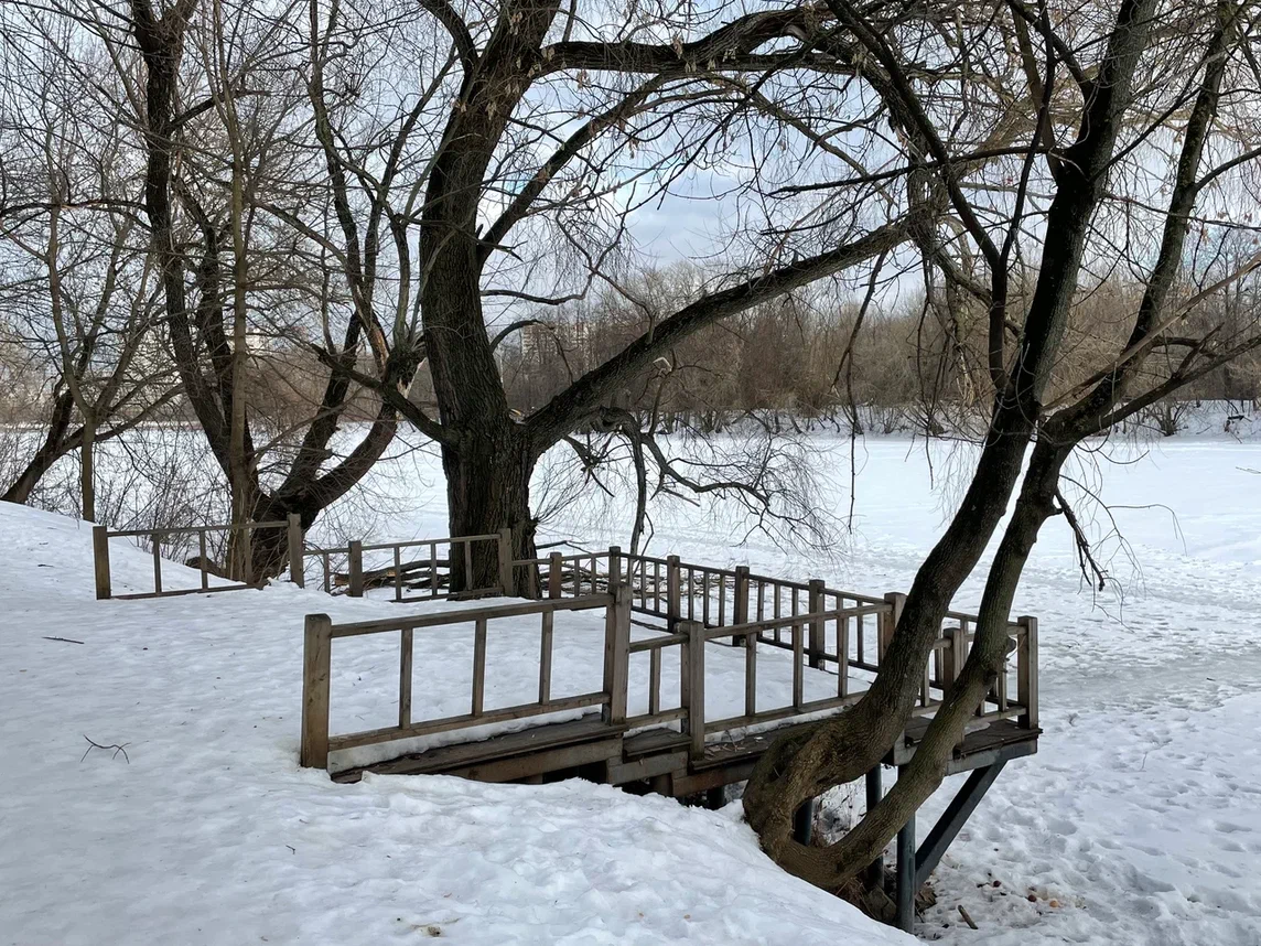 Парк на Коломенской набережной