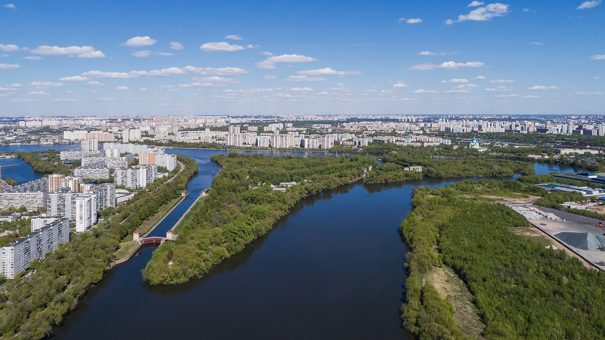 Самый секретный остров Москвы - поселок Шлюзы. Обычному человеку туда не  попасть | Катя Князь | Дзен