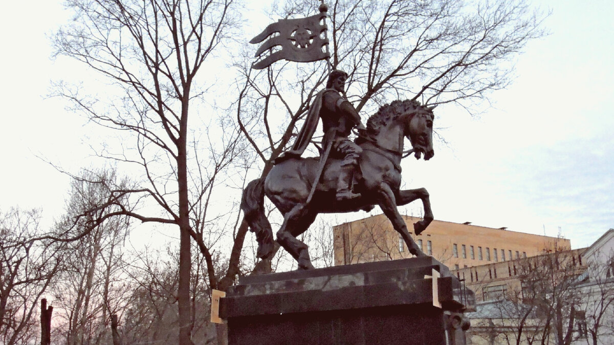 фото автора, памятник  Дмитрию Донскому