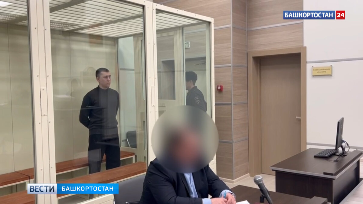    Жителю Башкирии, убившему бывшую девушку и ее парня, грозит 22 года колонии