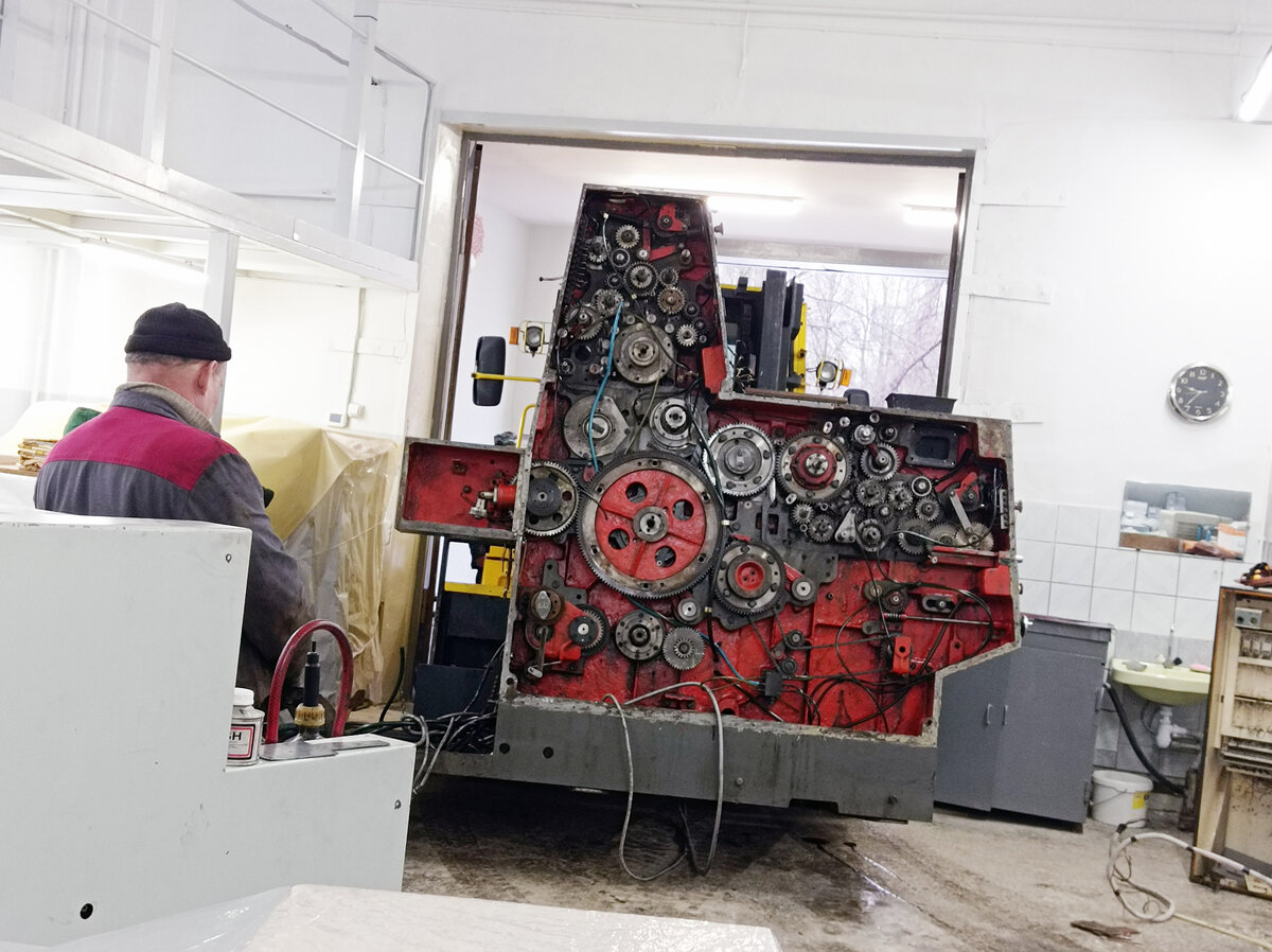 Вывоз старой печатной машины