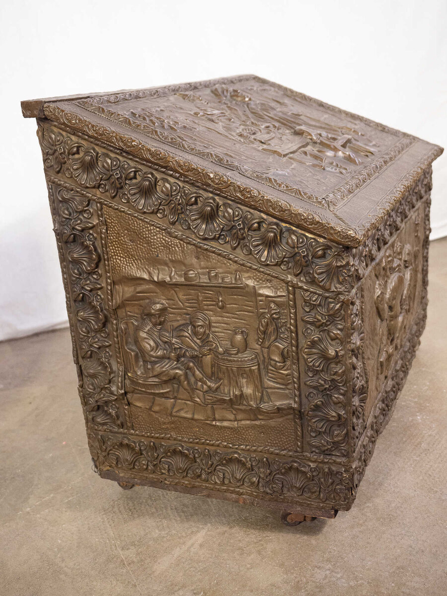 Как мы реставрируем старинную мебель и превращаем хорошее состояние в ...