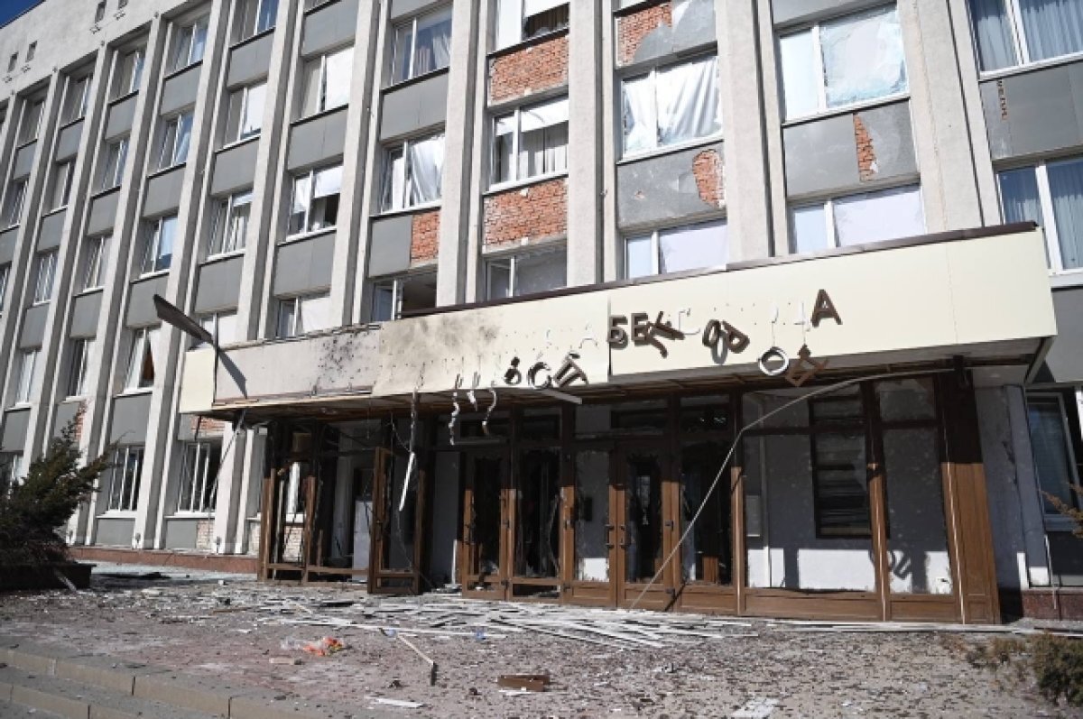    Появились фото повреждённого здания мэрии Белгорода