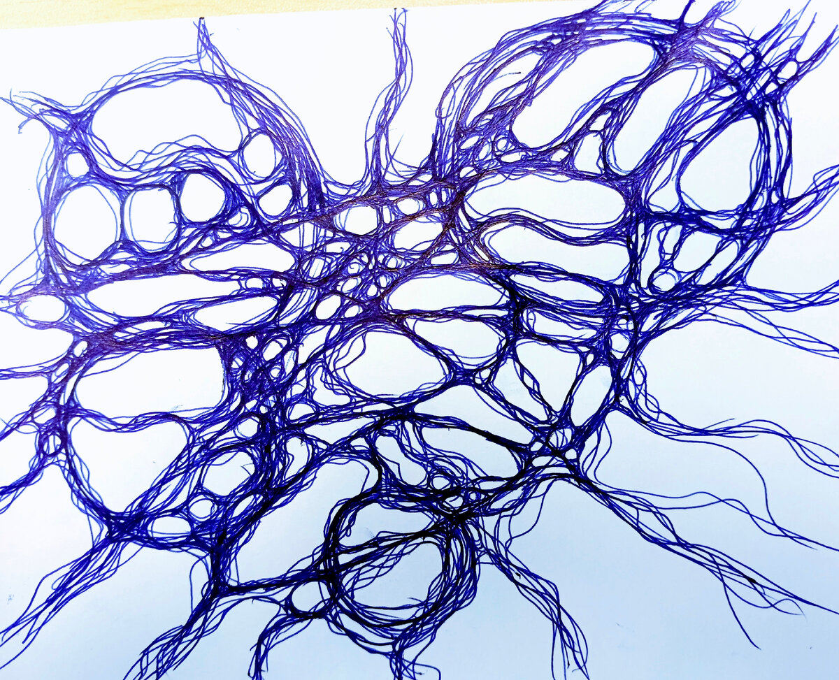 Мой Выброс, нарисованный на работе, обычной синей ручкой на листке офисной бумаги.