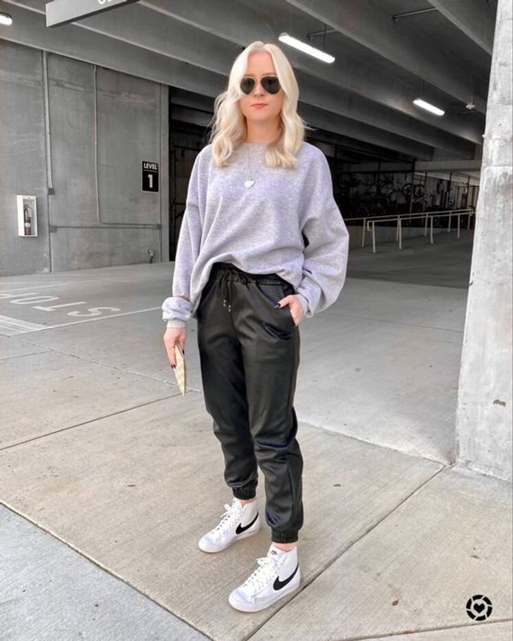 Добавьте описание