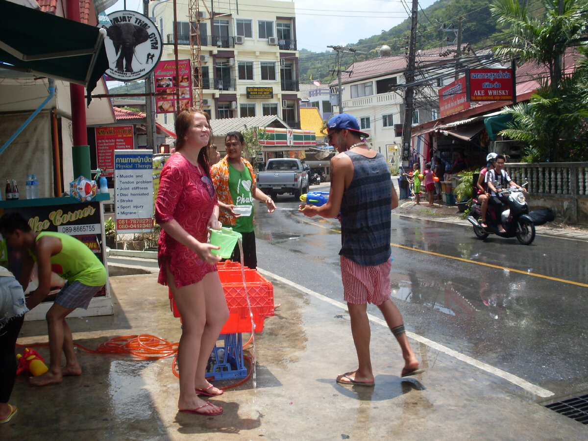  Праздник воды в Таиланде