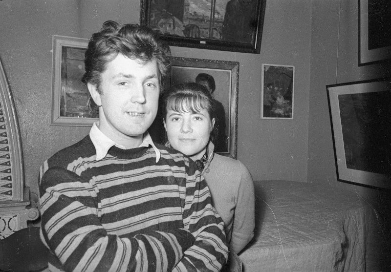 Нина Виноградова-Бенуа должна была прожить яркую творческую жизнь. Но вместо нее ее прожил другой человек, а она отдавала ему всю себя, пока не погибла... Странная судьба.