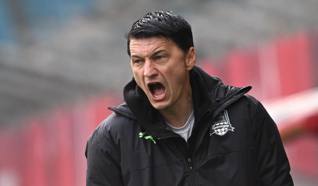 Наставник «быков» дал интервью, в котором резко высказался и сделал ряд заявлений после поражения в матче «Химки» — «Краснодар». Что сказал Владимир Ивич о своей отставке?-4