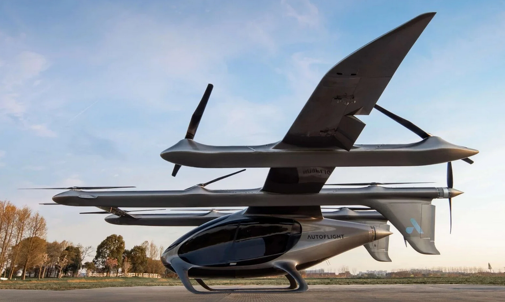 Источник: https://autoflight.com |  Аппарат без подзарядки способен пролететь расстояние в 250 километров