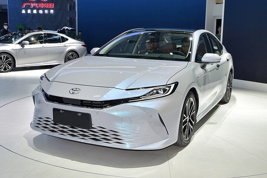 Toyota Camry IX (XV80). Источник иллюстрации - Яндекс.Картинки