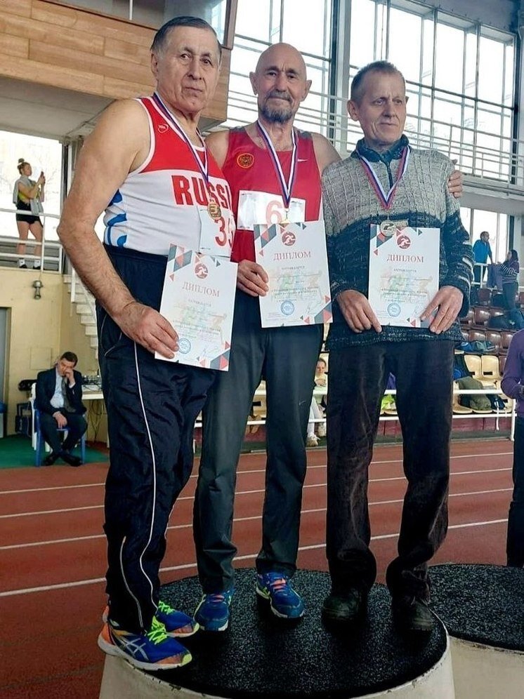 минспорт мастер спорта. звание мастер спорта. значок мастер спорта. почетные спортивные звания. знак "россия.